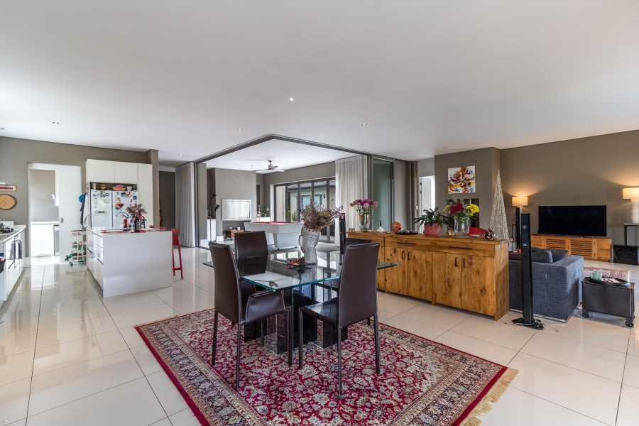 4 Bedroom Property for Sale in Pearl Valley at Val de Vie Western Cape